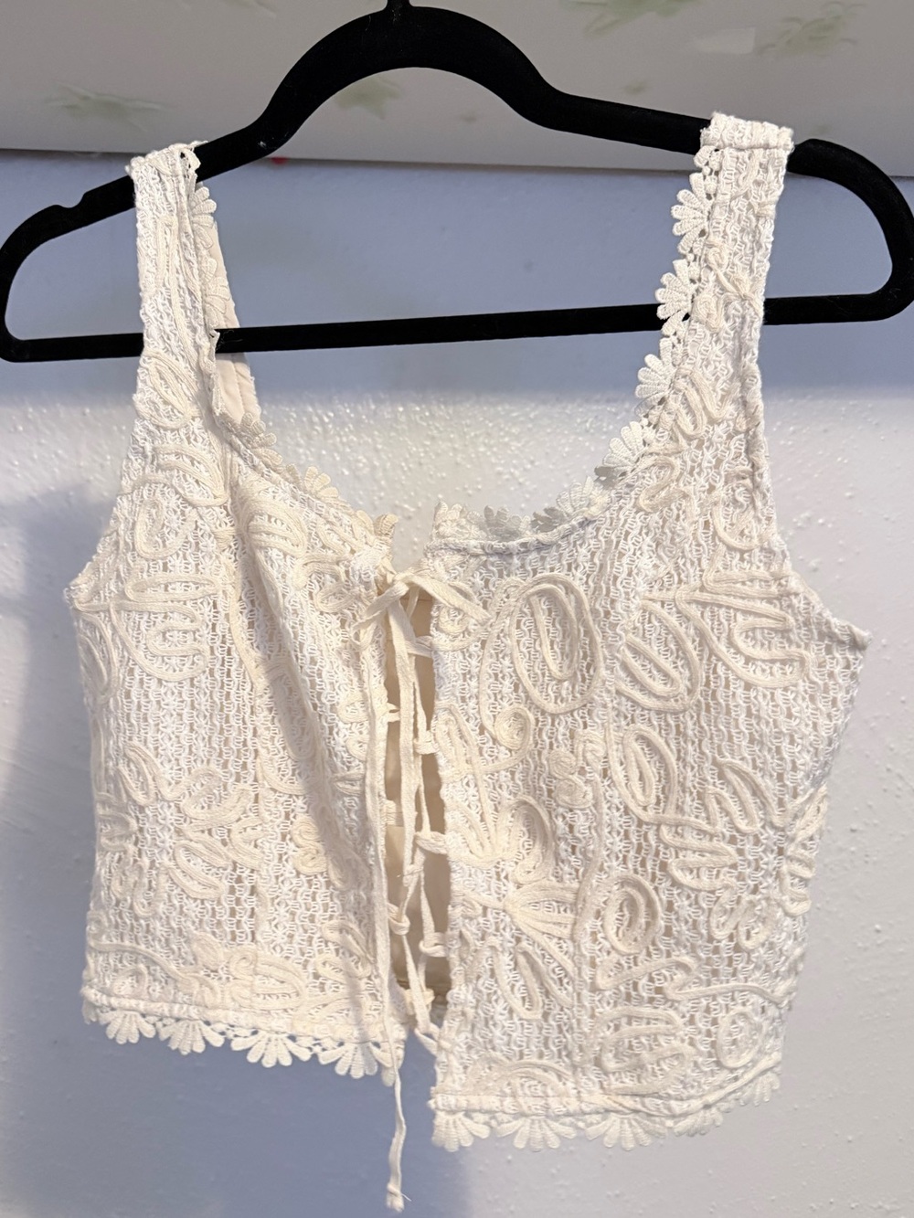 Women’s Cream Crochet Lace Tie-Front Tank Top